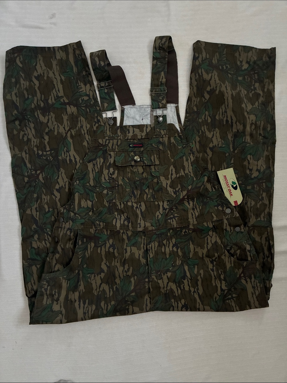 Mossy Oak Cotton Mill NWT Bib Overalls - Olive Green & Brown
Style: Greenleaf